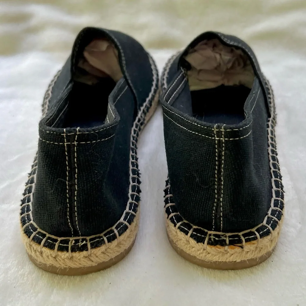 Urban Outfitters Espadrilles Black Size 9 Flats Shoes Slip Ons EUC Women’s